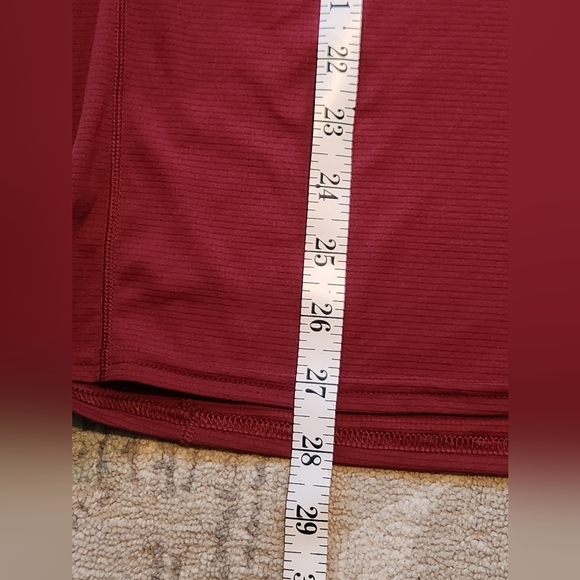 Men's Patagonia Lightweight Capilene Baselayer. Size M. Maroon. LIKE NEW. - Picture 6 of 7